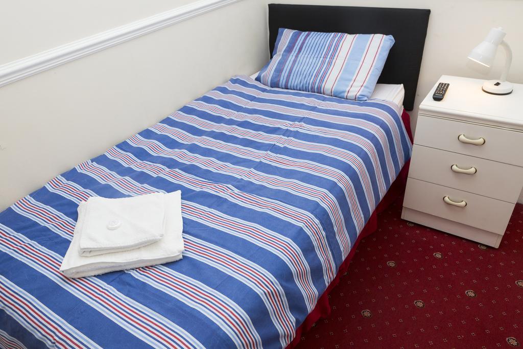 Southend Guest House - Close To Beach, Train Station & Southend Airport Camera foto