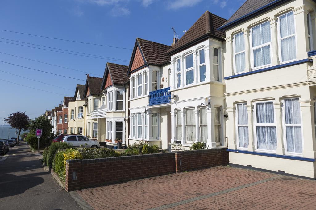 Southend Guest House - Close To Beach, Train Station & Southend Airport Esterno foto