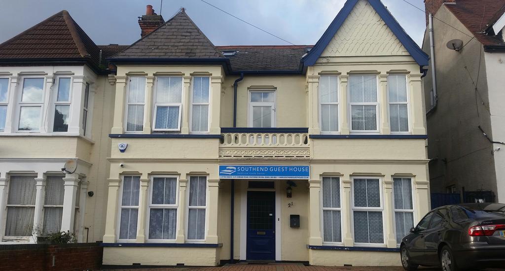 Southend Guest House - Close To Beach, Train Station & Southend Airport Esterno foto