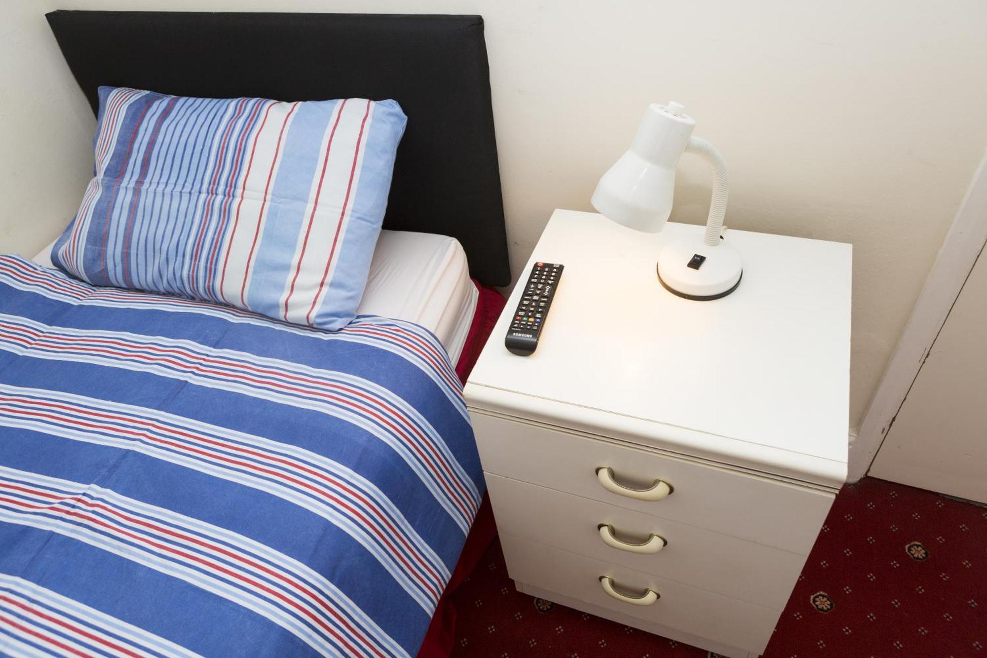 Southend Guest House - Close To Beach, Train Station & Southend Airport Camera foto
