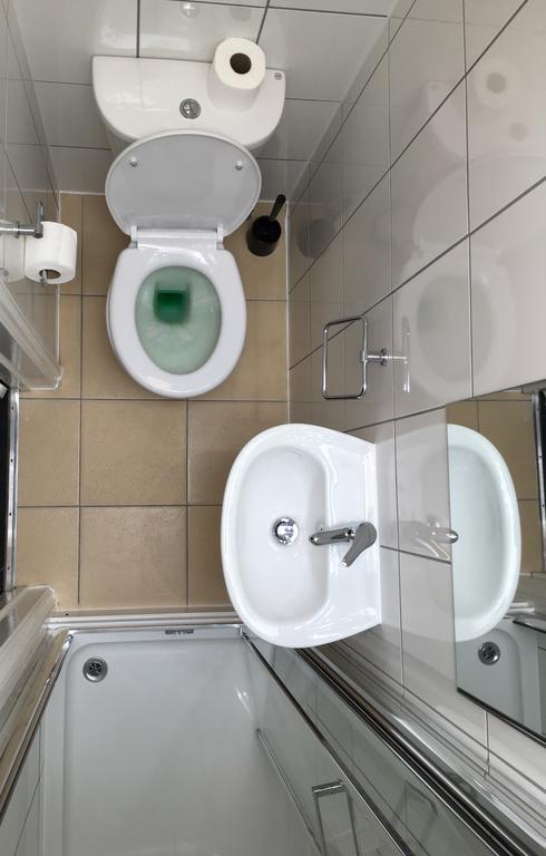 Southend Guest House - Close To Beach, Train Station & Southend Airport Camera foto